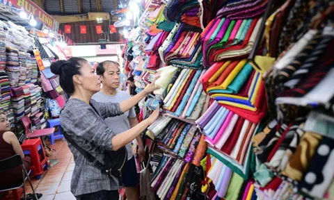 Doanh nghiệp, hộ kinh doanh không phải khai, nộp phí môn bài từ 2026