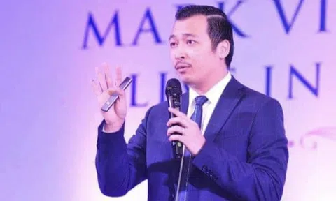 Doanh thu của công ty dạy làm giàu sụt giảm đến 92%