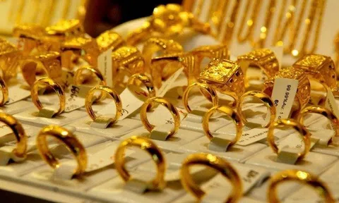 Giá vàng chiều nay 26/2: Ngày vía Thần Tài, vàng nhẫn được "săn đón"