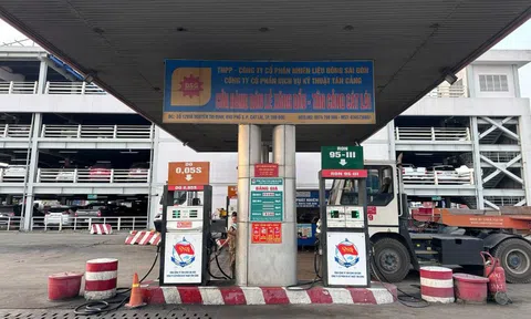 Công ty CP Dịch vụ Kỹ thuật Tân Cảng thu hồi thông báo liên quan bán lẻ xăng dầu