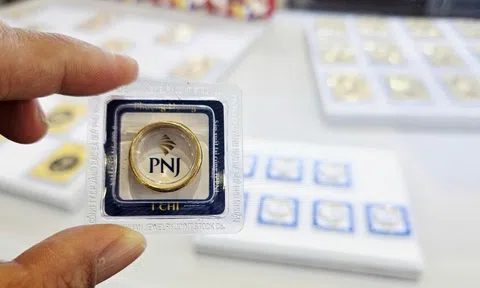 Sáng 6-3, ngược dòng thế giới, giá vàng miếng SJC, vàng nhẫn rớt hơn 2 triệu đồng