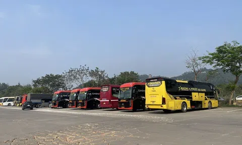 "Không lợi dụng biến động xăng dầu để tăng giá cước vận tải bất hợp lý"