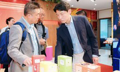 Bài học từ kim chi, sushi: Siêu thị tại Mỹ gợi ý cách bán thêm hàng Việt từ bún, phở