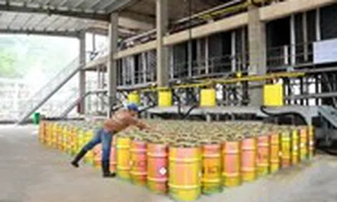 Công ty chứng khoán 'quay xe' khuyến nghị với cổ phiếu của Hóa chất Đức Giang