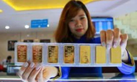 Giá vàng miếng SJC giảm đến 7,5 triệu đồng/lượng