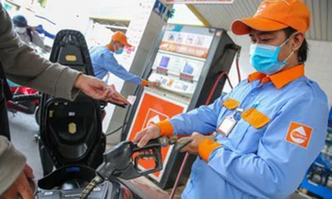 Quy định mới về điều hành giá xăng dầu, chỉ điều chỉnh khi tăng trên 15%