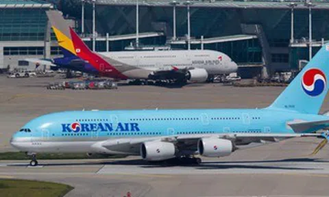 Các hãng hàng không tăng giá vé, phụ thu nhiên liệu như thế nào?