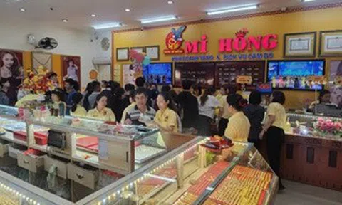 Giá vàng hôm nay 23-3: Thủng mốc 4.400 USD/ounce khi vừa mở cửa