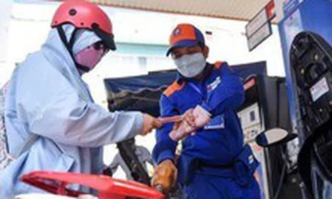 Đề xuất giảm 1.000 đồng/lít thuế môi trường với xăng