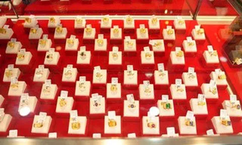 Sáng 16-4, giá vàng miếng SJC, vàng nhẫn giảm tiếp