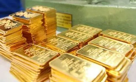 Giá vàng chiều nay (16/4): Vàng miếng SJC và nhẫn lao dốc, giảm 2,3 triệu đồng/lượng