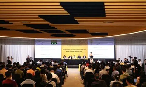 Chủ tịch HĐQT Thế Giới Di Động: Khối doanh nghiệp tư nhân coi chừng "chậm chân"