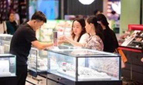 Việt Nam vươn thành nền kinh tế lớn thứ hai Đông Nam Á, vượt Thái Lan về GDP theo sức mua