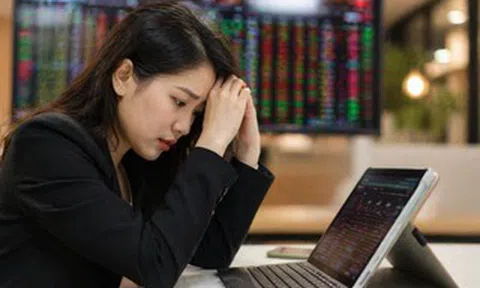 Chứng khoán 24-4: Điều gì xảy ra với cổ phiếu PC1?