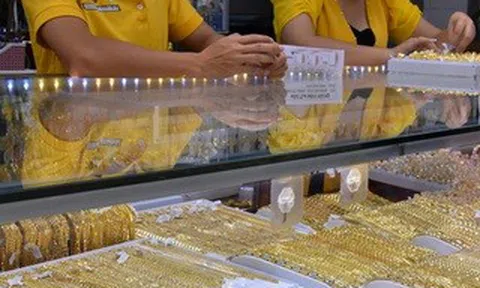 Giá vàng hôm nay 1-5: Bật tăng mạnh mẽ sau chuỗi ngày lao dốc