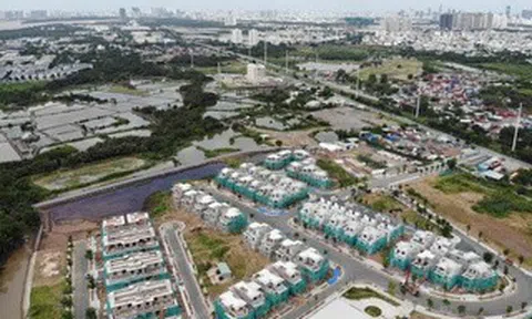 Cổ phiếu bất động sản có “cất cánh” sau kỳ nghỉ lễ?