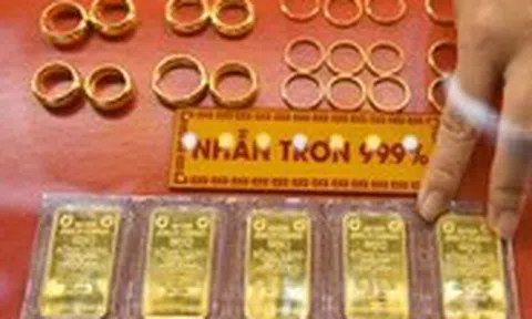 Giá vàng thế giới giảm sâu, vàng miếng SJC còn 165 triệu đồng/lượng
