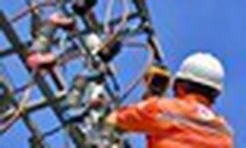 Tập đoàn Điện lực Việt Nam (EVN) có thể sẽ tăng giá điện để xử lý khoản lỗ lũy kế gần 45.000 tỷ đồng