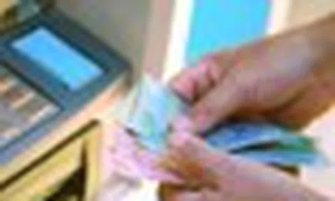 Trường hợp bị phong tỏa tài khoản ngân hàng, phạt tới 500 triệu khi nhận và chuyển tiền