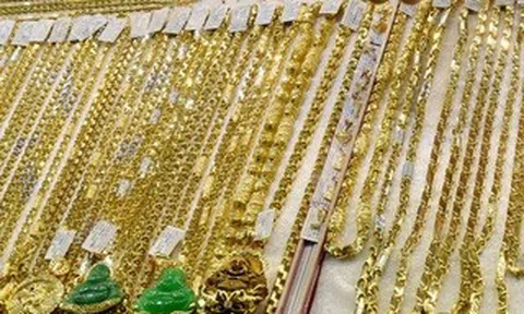 Mua bán vàng trang sức phải truy xuất nguồn gốc: Có chặn được vàng “non tuổi”?