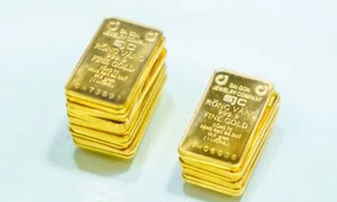 Giá vàng miếng SJC gần mức 164 triệu đồng/lượng