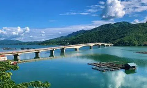 Cây cầu có cột trụ cao nhất Việt Nam hoàn toàn do người Việt tự xây và "danh tính" đại gia đứng sau
