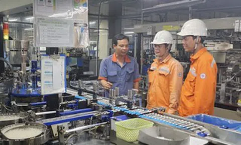 Ngành điện có khuyến cáo quan trọng trước khi áp dụng khung giờ cao điểm mới