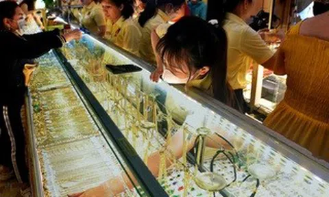 Giá vàng hôm nay, 29-5: Bất ngờ đảo chiều tăng mạnh