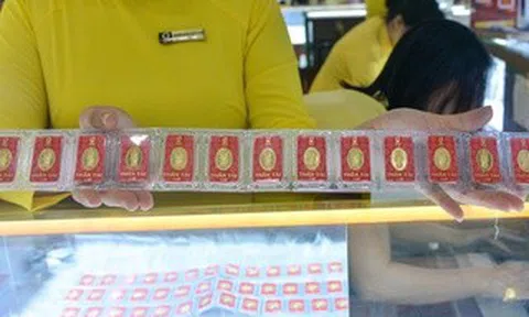 Sáng 30-5, giá vàng miếng SJC, vàng nhẫn rút ngắn cách biệt với giá thế giới