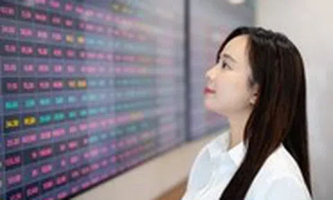 Hơn 68% nhà đầu tư 'đặt cược' chứng khoán tăng trong nửa cuối năm 2026, cơ hội và rủi ro thế nào?