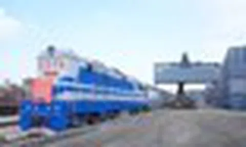 1.000 tấn hàng hóa Trung Quốc chỉ mất 7 ngày vượt 4.000 km ''đổ" về Đồng Nai bằng tuyến đường sắt xuyên biên giới mới