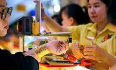 So với cuối tháng 1, giá vàng miếng giảm gần 40 triệu đồng/lượng