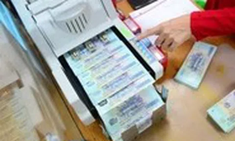 Người dân gửi hơn 10,5 triệu tỉ đồng vào ngân hàng, bỏ xa doanh nghiệp