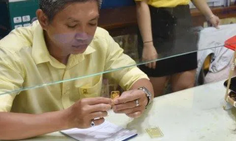 Giá vàng hôm nay 17-6: Tiếp tục đi lên