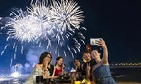 Tham vọng tạo nên 'kinh đô giải trí không ngủ' của Nha Trang