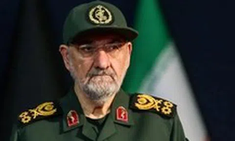 Tin tức thế giới 10-8: Iran thay trùm an ninh quốc gia; Ông Trump dịu giọng với Iran