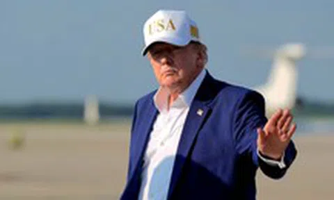 Hé lộ kế hoạch nghi binh bí mật đưa ông Trump rời Thổ Nhĩ Kỳ an toàn