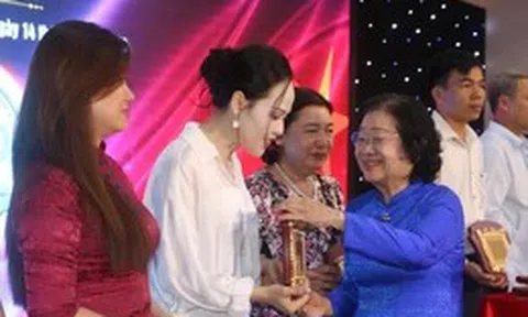 12 năm nối biển với bờ đã có gần 6.000 hội viên Câu lạc bộ 'Vì Hoàng Sa - Trường Sa thân yêu'