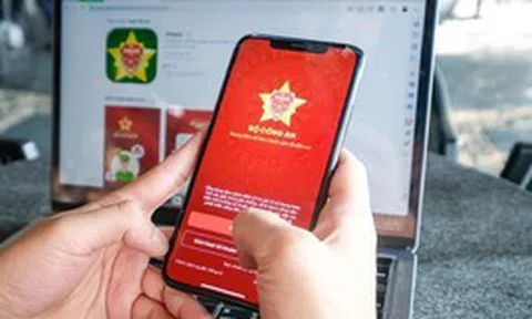 Từ nay, 12 dịch vụ công sau chính thức được tích hợp trên VNeID, người dùng cả nước cần biết để không bỏ lỡ quyền lợi