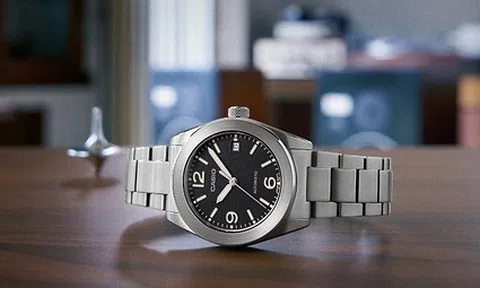 Casio ra mắt mẫu đồng hồ cơ trọng lượng nhẹ với khả năng hiển thị thời gian vượt trội