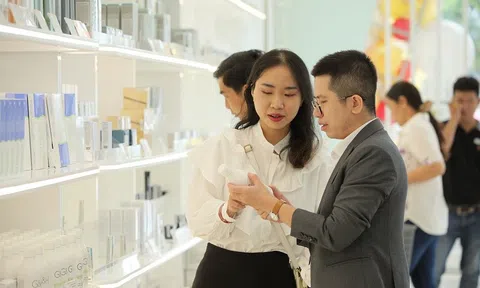 Cần Thơ: Khai trương Trung tâm Amway với phong cách hiện đại – sang trọng – trẻ trung