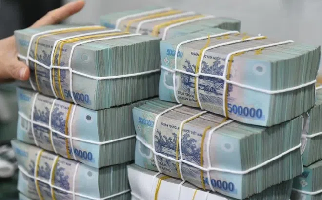 TP HCM chuyển chi hơn 1.010 tỉ đồng tặng mỗi người dân 100.000 đồng