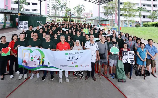 Ngân hàng Cathay United chi nhánh Singapore tổ chức Ngày CSR "CU Smile" lần thứ hai nhằm hỗ trợ người cao tuổi địa phương