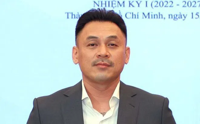 Ông Lưu Tú Bảo mất liên lạc khi sang Mỹ, doanh nghiệp liên quan đồng loạt biến động