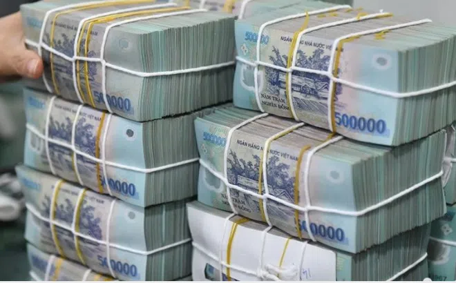 Từ 1-11, chuyển khoản trên 500 triệu đồng phải báo cáo Ngân hàng Nhà nước: Ai là người thực hiện?