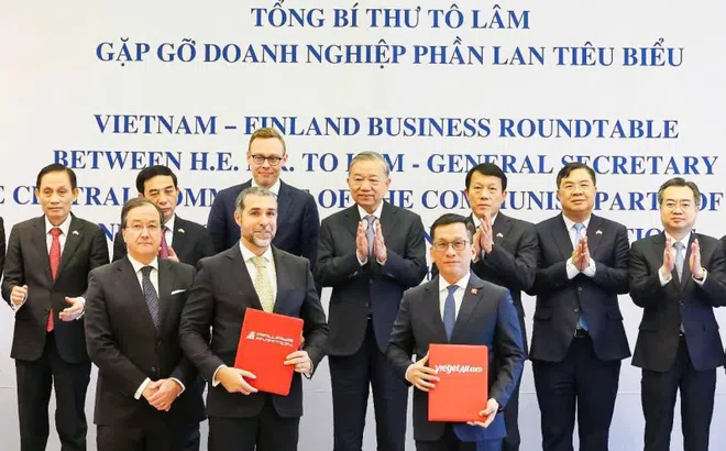 Tổng Bí thư Tô Lâm chứng kiến Vietjet ký thỏa thuận hợp tác với học viện hàng không Airways Aviation