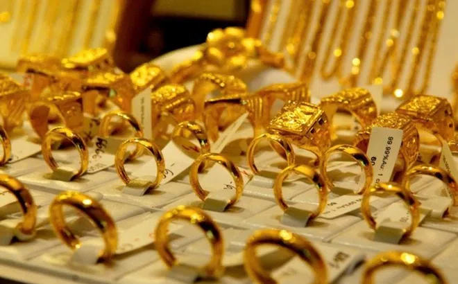 Giá vàng hôm nay 20/11: Giá vàng trong nước điều chỉnh nhẹ, giá thế giới đi ngang