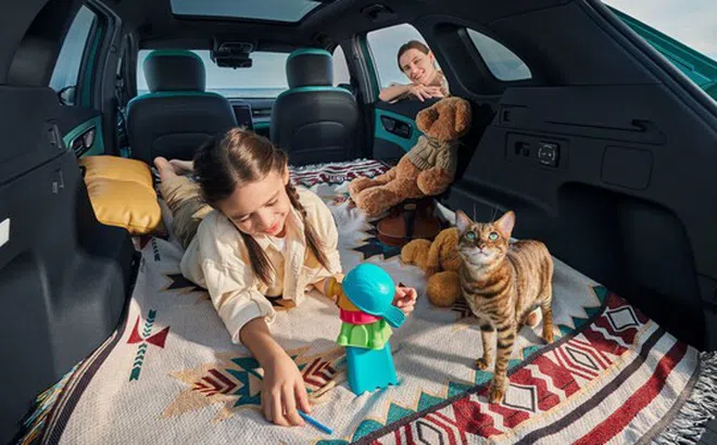 LEPAS L8 nâng tầm mỗi hành trình gia đình với trải nghiệm lái xe thanh lịch và không gian tinh tế
