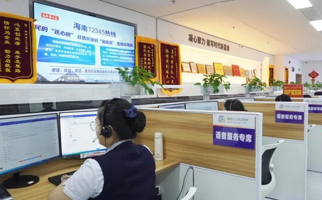 Xinhua Silk Road: Đường dây nóng dịch vụ công tại tỉnh Hải Nam, miền Nam Trung Quốc hỗ trợ doanh nhân nước ngoài thành lập doanh nghiệp thuận lợi