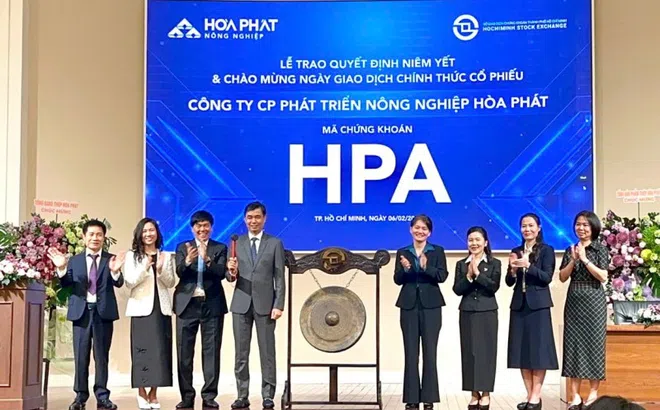 Tỉ phú thép Trần Đình Long: “Trở lại HoSE sau 19 năm, tôi rất xúc động”